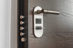 door-1089560