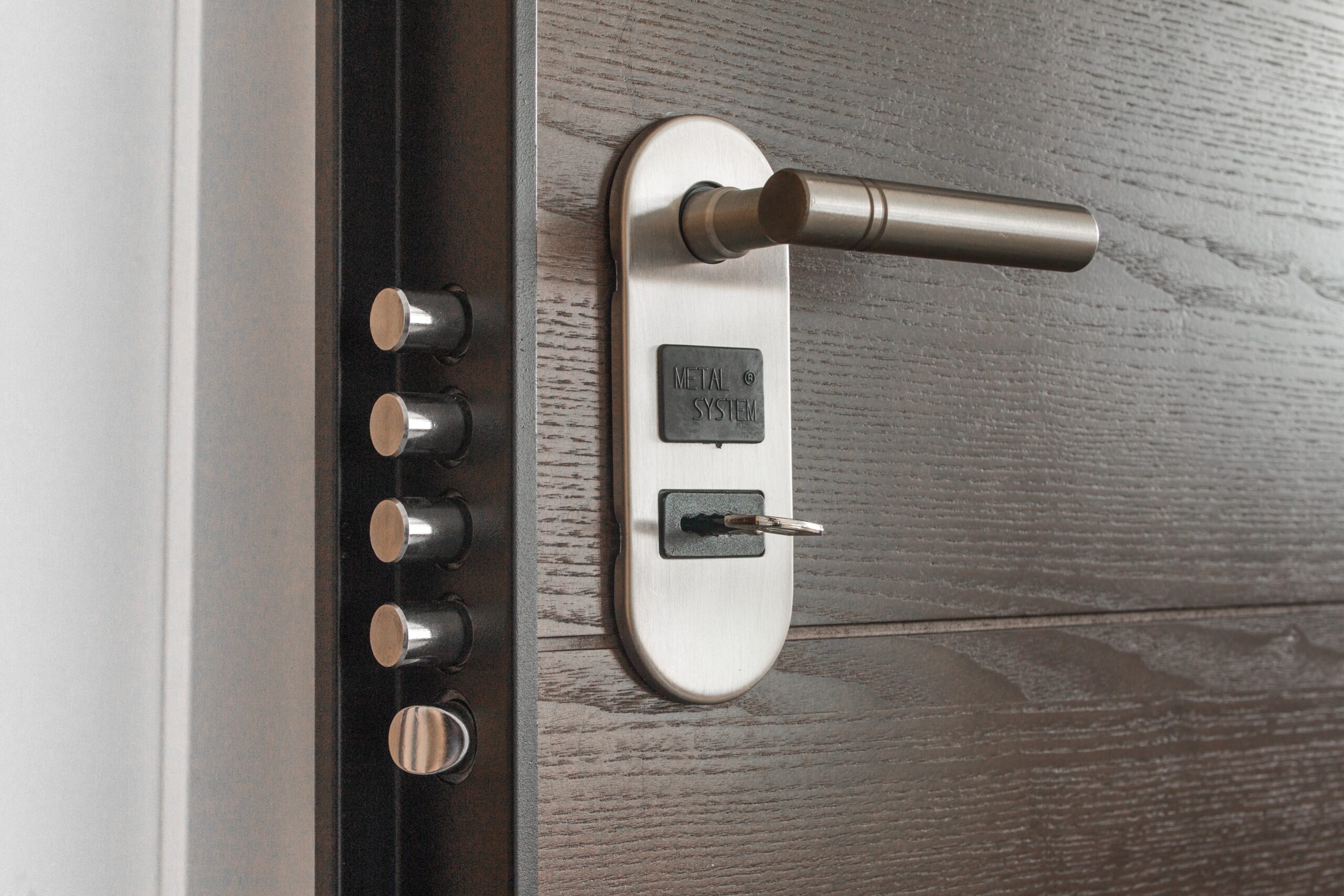 door-1089560