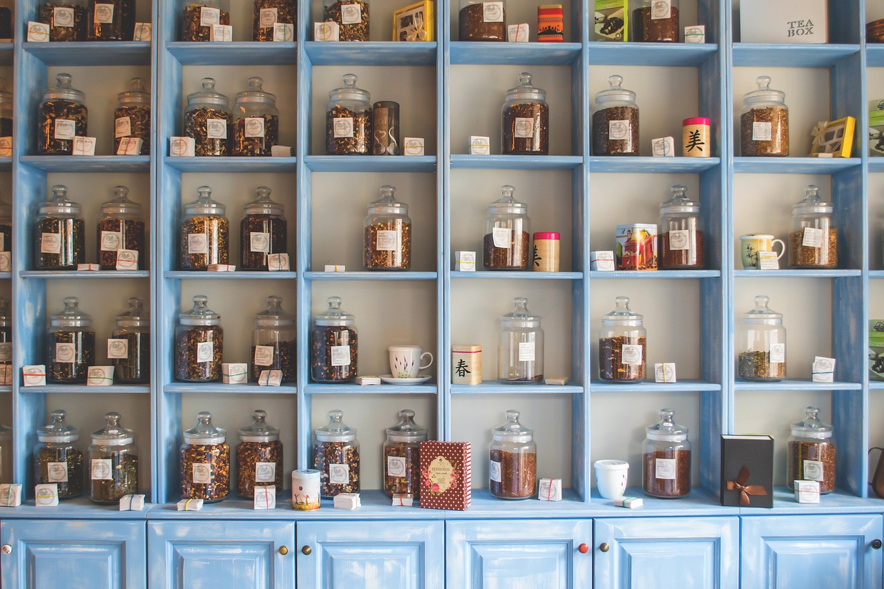 Herbal Remedies and Natural First Aid for the Home