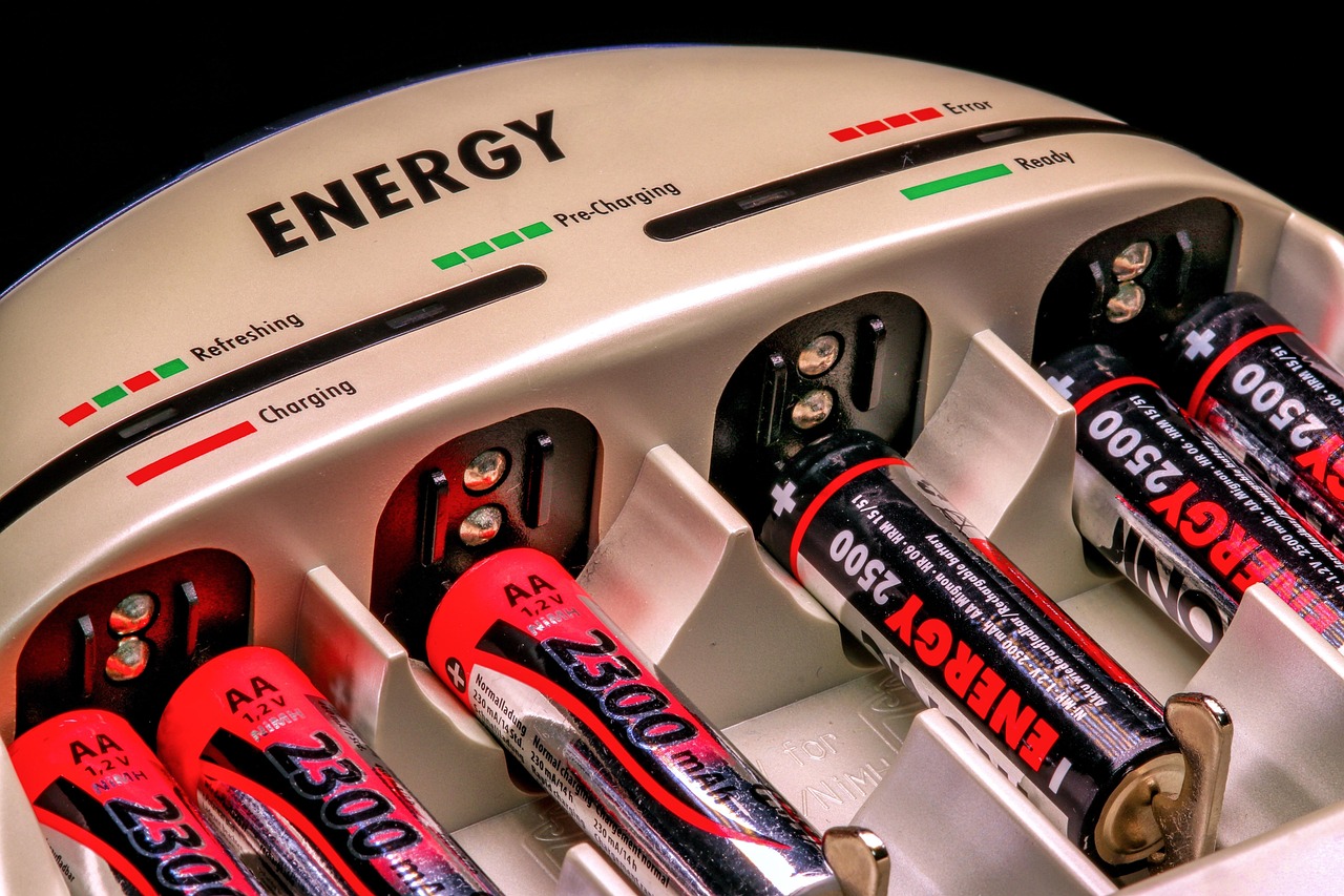 The Prepper’s Battery and Charger Setup: Standardize, Rotate, Stay Powered