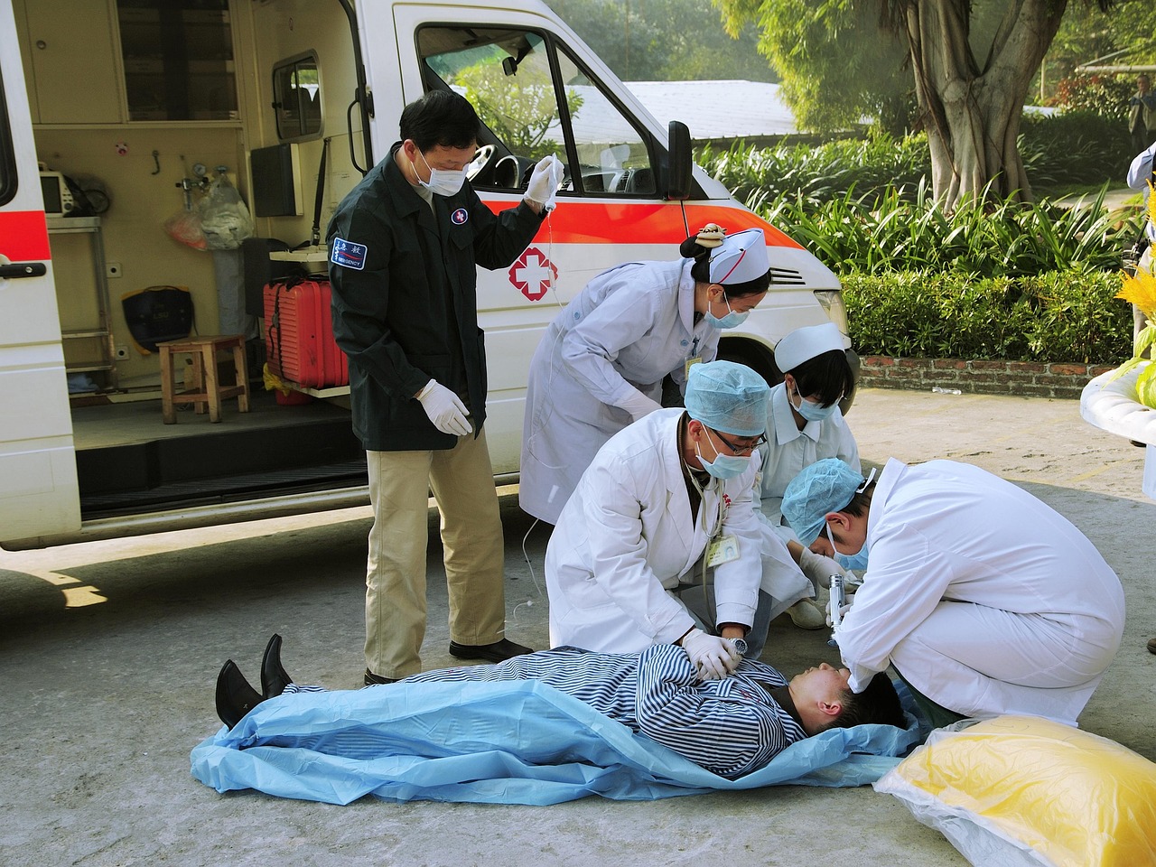 Wilderness First Aid: What Changes When the Ambulance Is Hours Away