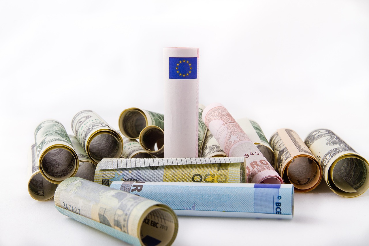 Establishing Community-Owned Banks and Credit Unions for Affordable Lending